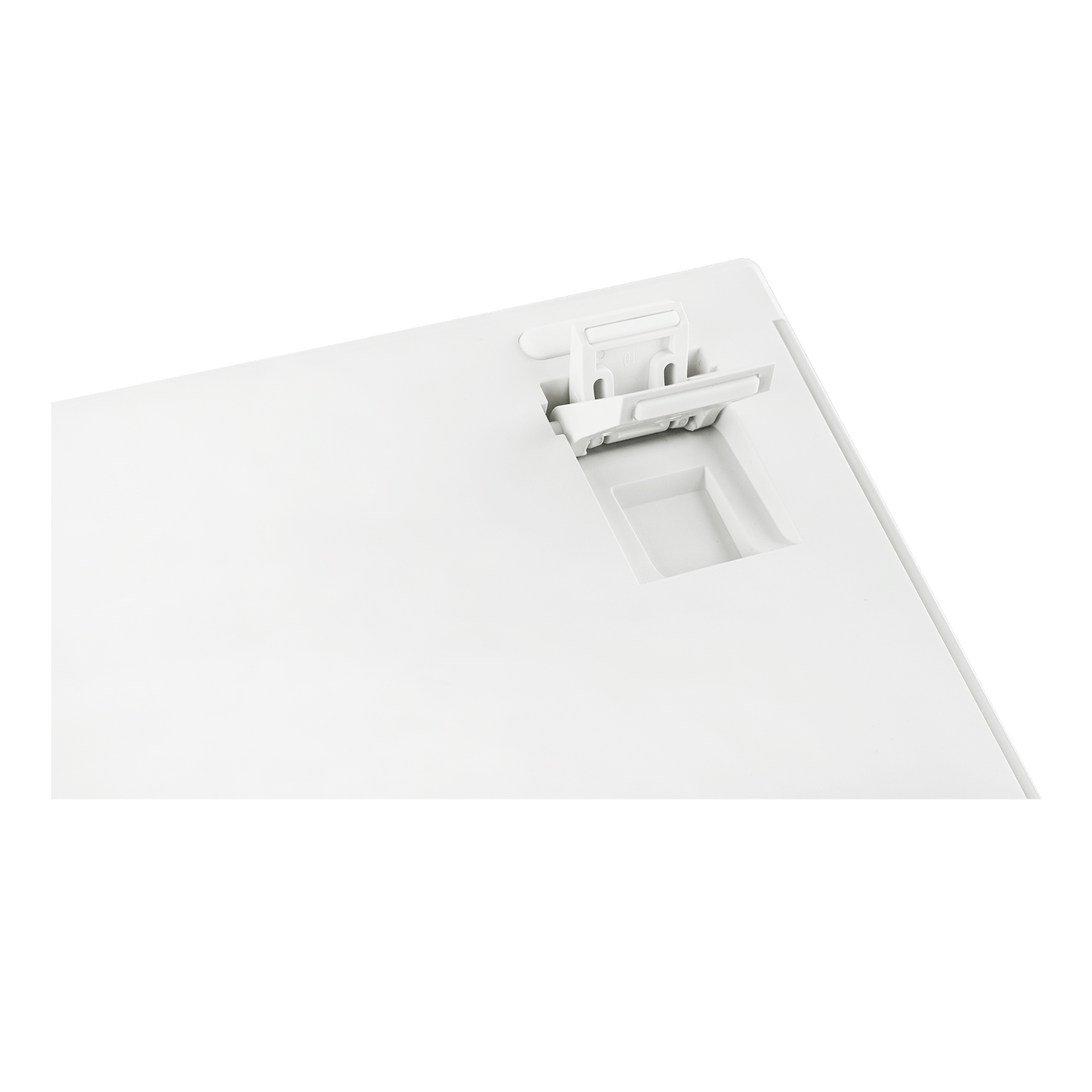 EPOMAKER G84 PRO underside corner with flip-out kickstand foot